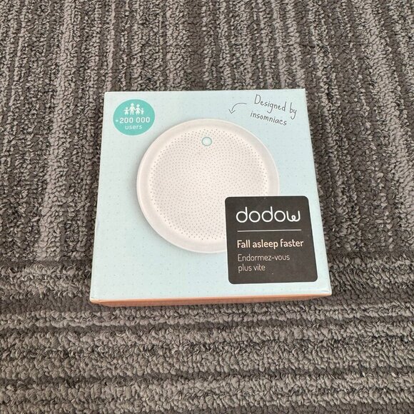Dodow - Sleep Aid Device -insomnia Falling Asleep Faster with D - Picture 1 of 6